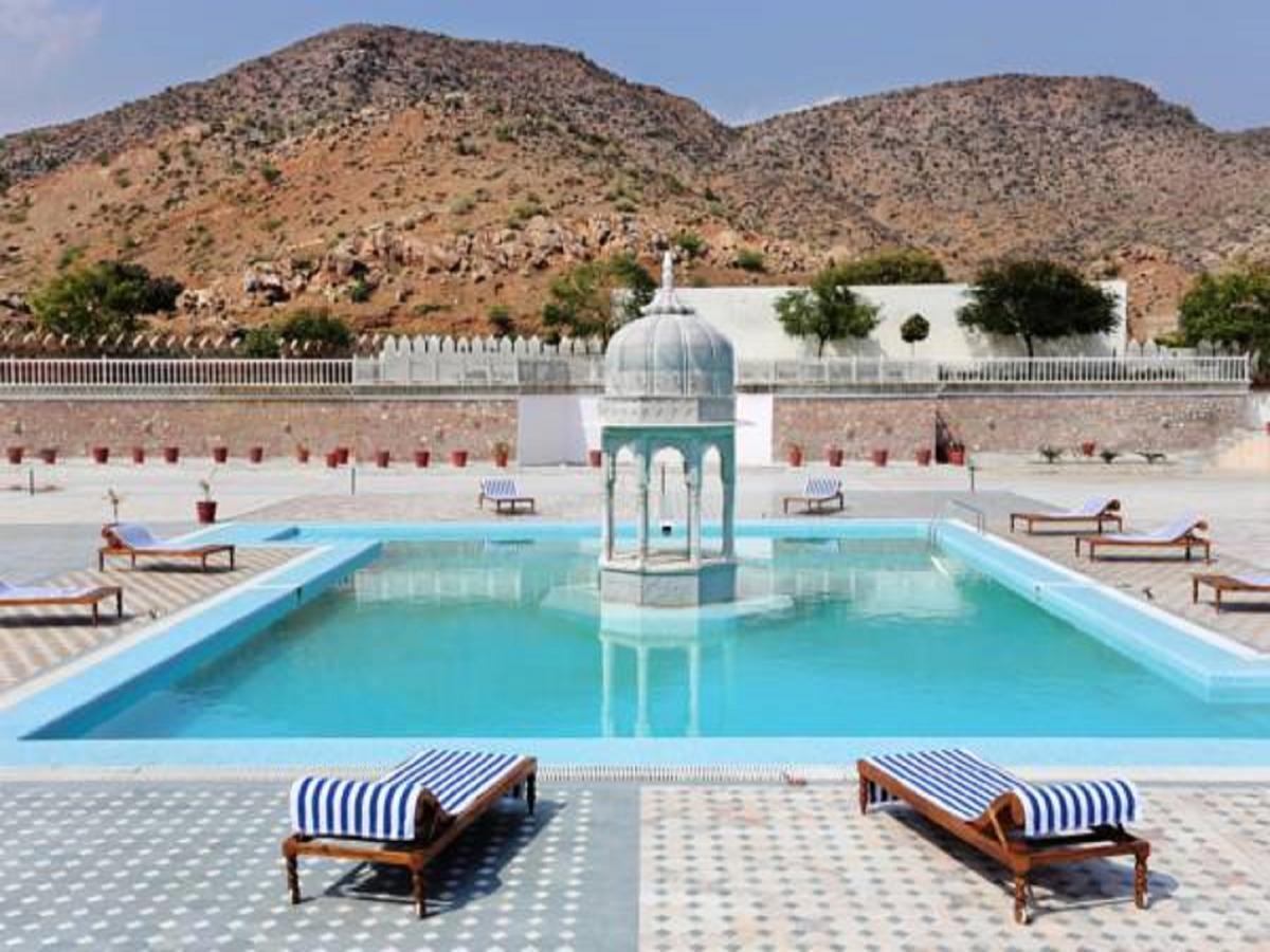 מלון Pratap Mahal Pushkar Ihcl Seleqtion מראה חיצוני תמונה