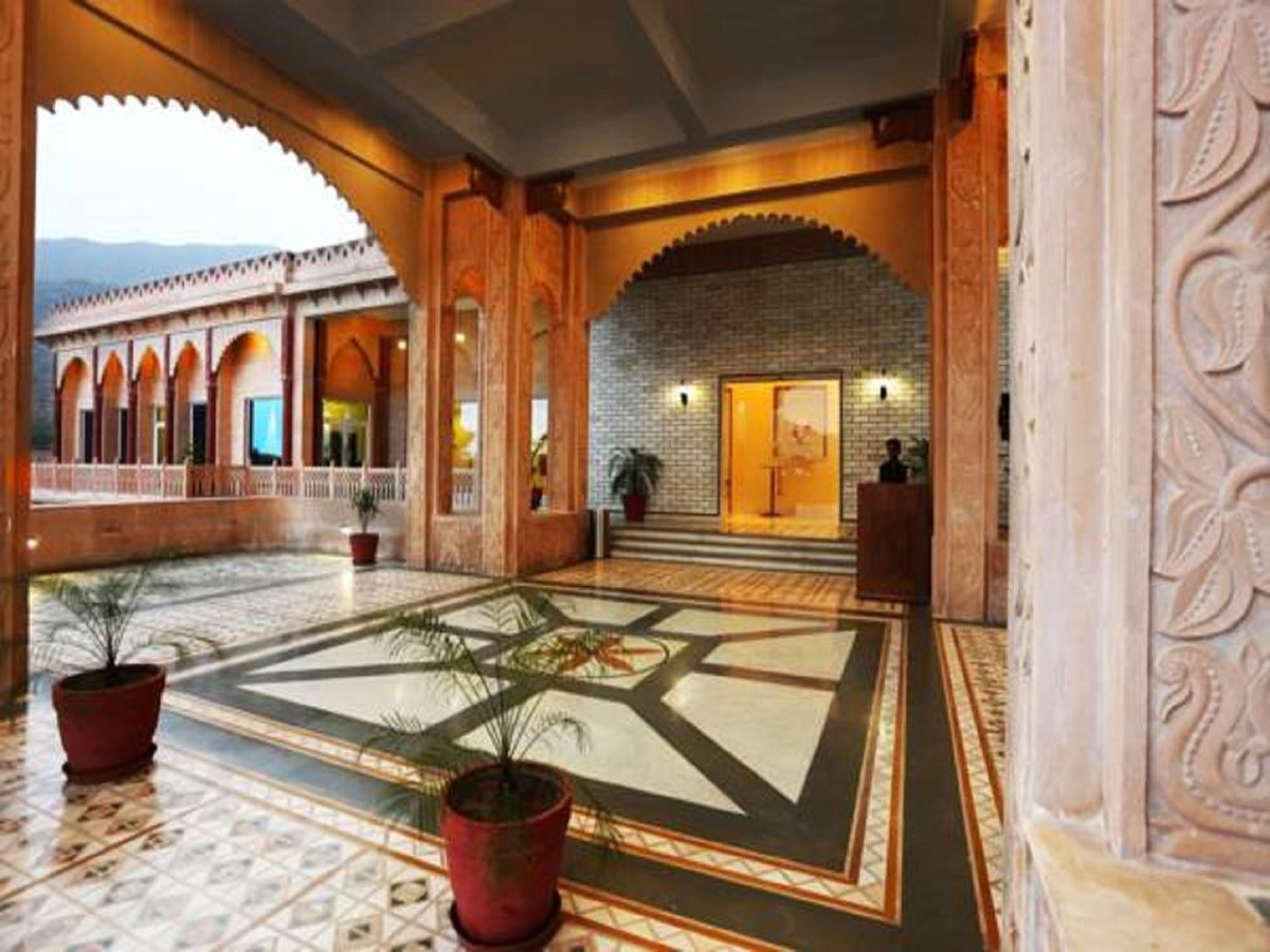 מלון Pratap Mahal Pushkar Ihcl Seleqtion מראה חיצוני תמונה